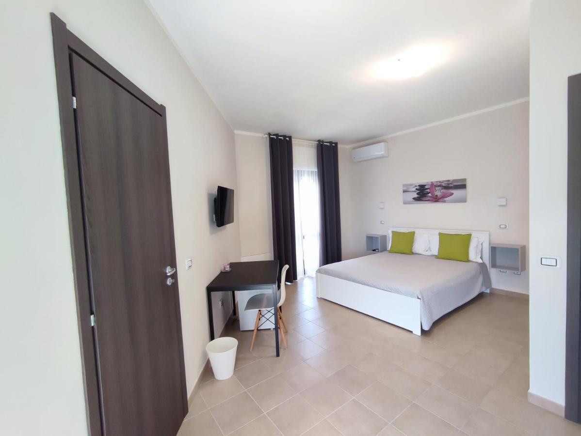 Cristian Rooms Avola Exterior foto