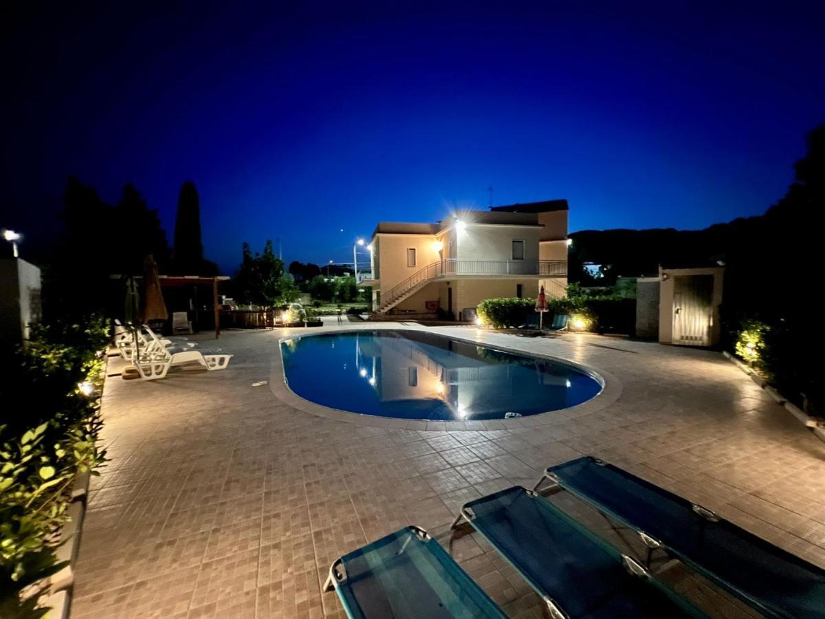 Cristian Rooms Avola Exterior foto